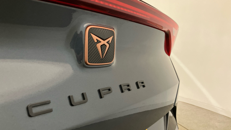 CUPRA Formentor 1.4 eHybrid 204 V1 5dr DSG Estate